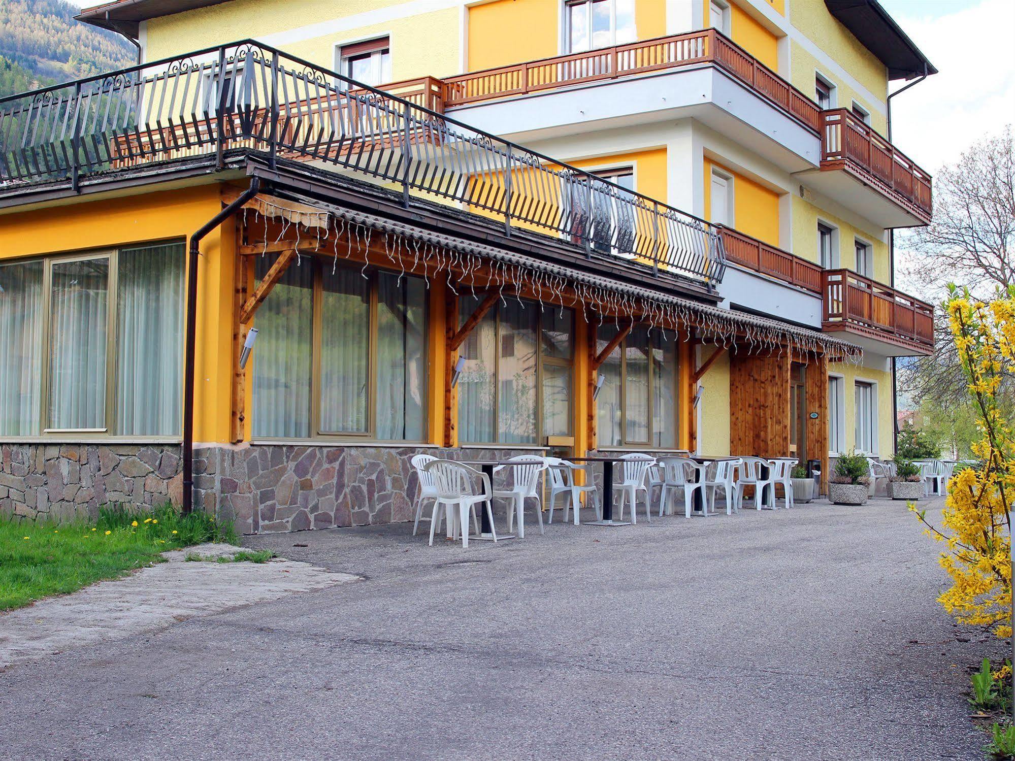 Hotel Aurora Monclassico Exterior photo