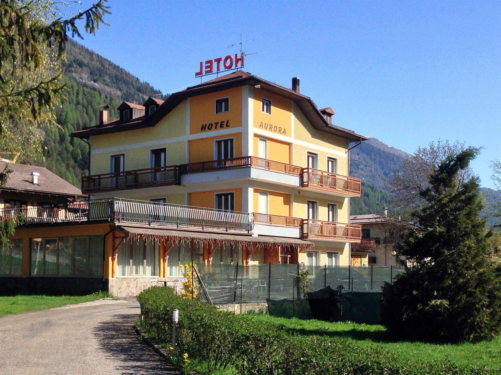 Hotel Aurora Monclassico Exterior photo